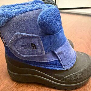 North Face Size 8 Toddler Snow Boots in Blue